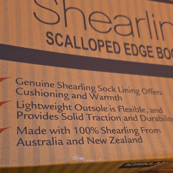 Kirkland Signature Black Winter Boots - Picture 11 of 12